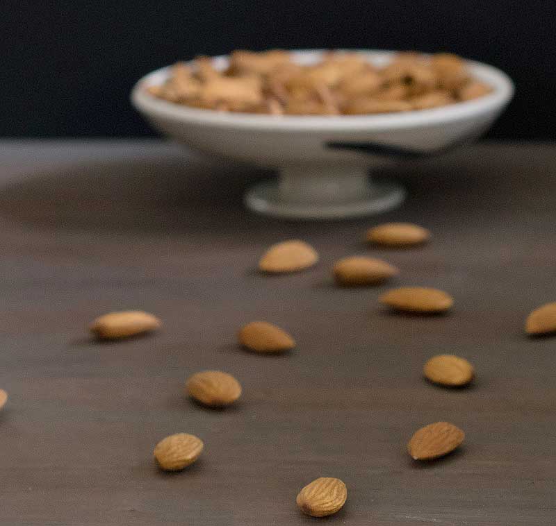 https://plantbasedinstantpot.com/wp-content/uploads/2018/12/instant-pot-almond-milk-013.jpg