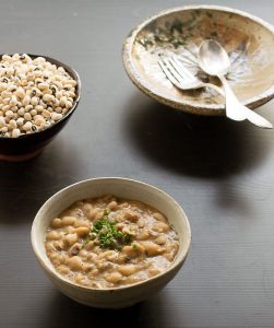 New Year&#039;s Instant Pot Black Eyed Peas - Plant Based Instant Pot