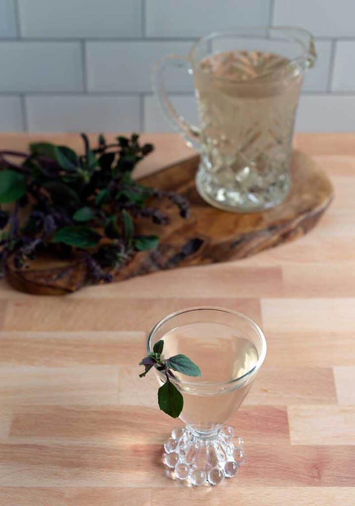 Instant Pot Peach Infused Water